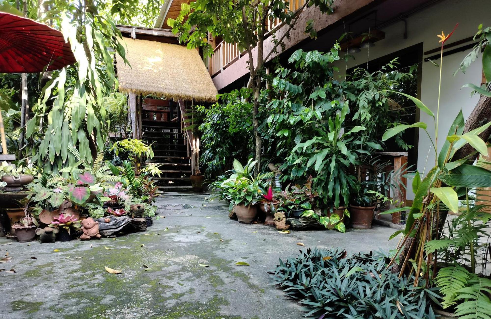 Oldy De Garden Aparthotel Τσιάνγκ Μάι Εξωτερικό φωτογραφία